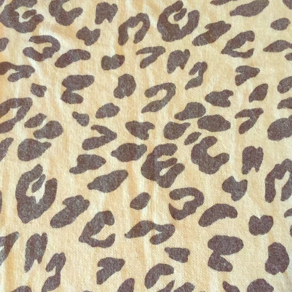 Animal print scarf - Picture 1 of 5
